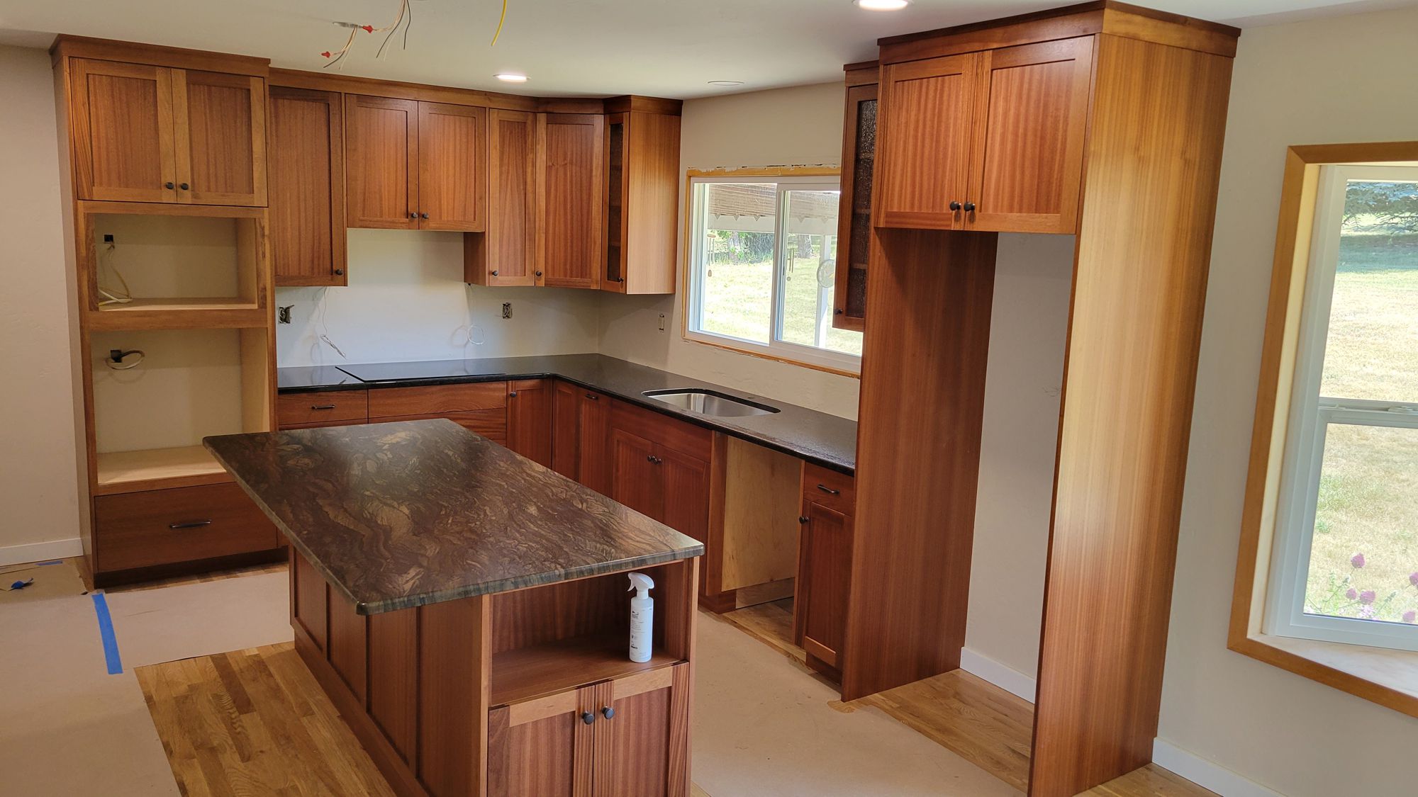 Kitchen Cabinets Custom Design