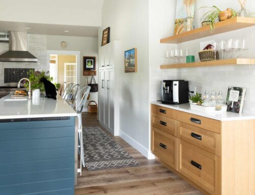 Custom Kitchen Cabinets